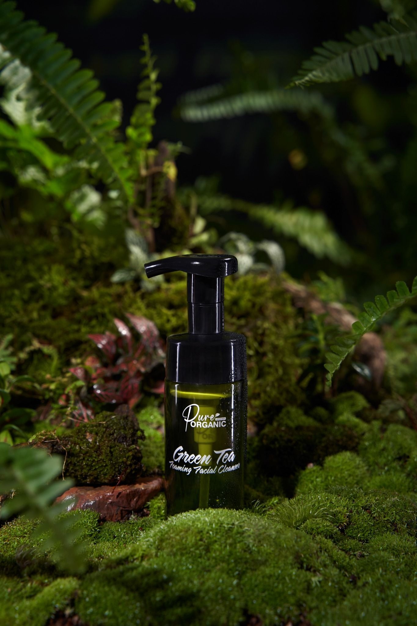 Green Tea Foaming Facial Cleanser - Image 3
